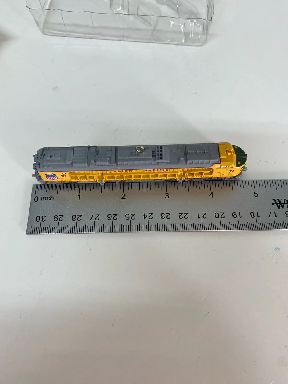 Hallmark Keepsake Lionel Train Union Pacific Veranda Turbine Locomotive Ornament